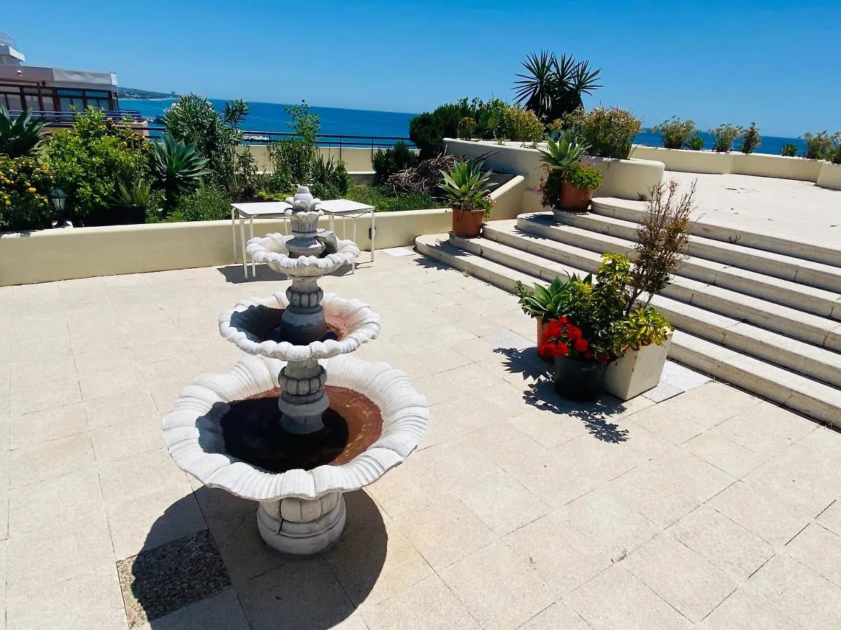 Appartement First Line! Art-Apartment On The Seafront Of Marbella With Swimming Pool