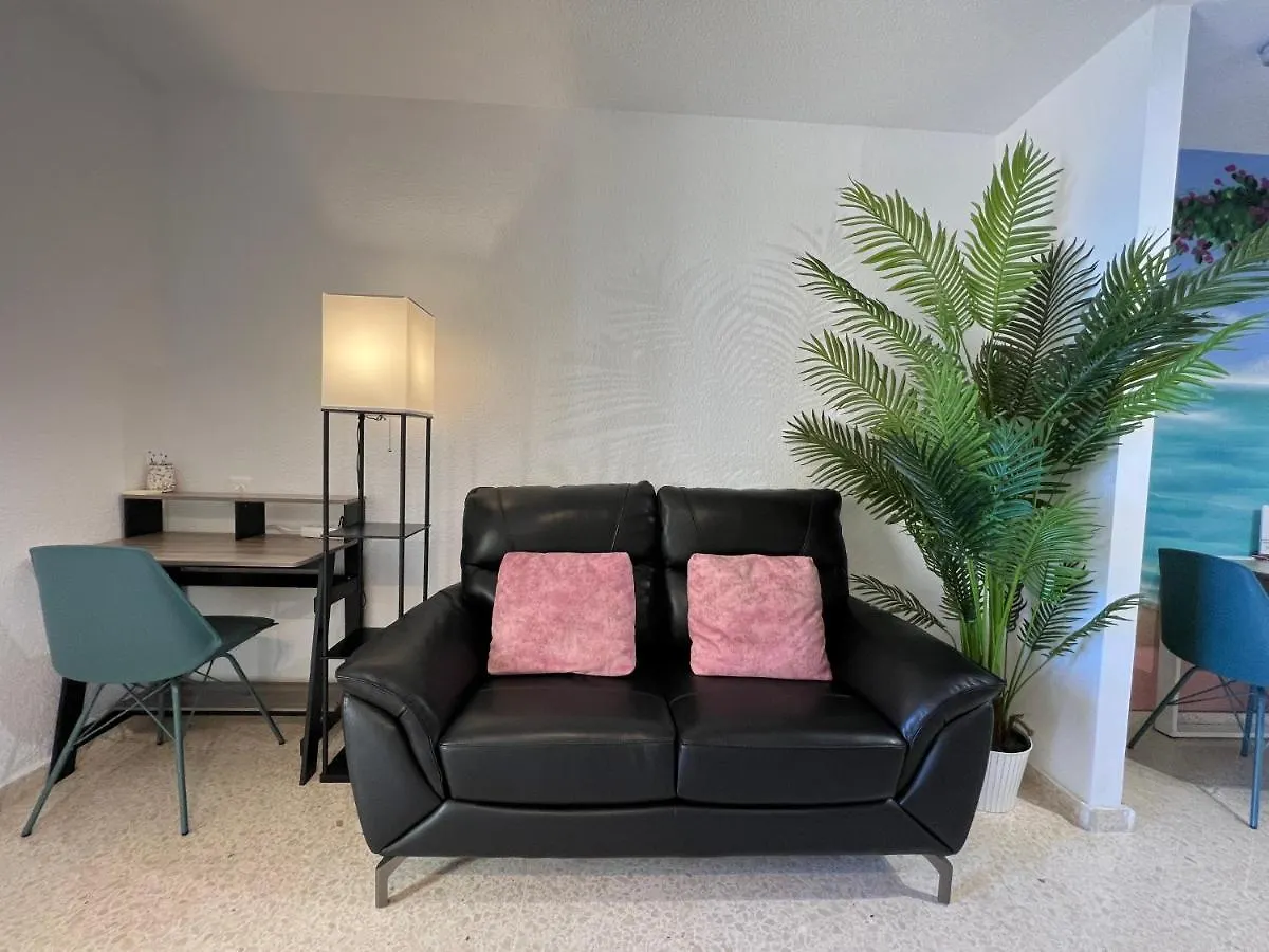 First Line! Art-Apartment On The Seafront Of Marbella With Swimming Pool 0*,  Spanje