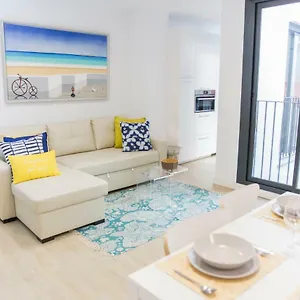 https://apartamento-con-diseno-parras.hotelsinnerja.org